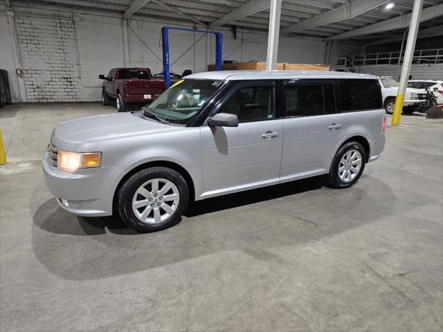 used 2009 Ford Flex car, priced at $4,900