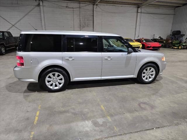 used 2009 Ford Flex car, priced at $4,900