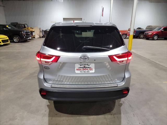 used 2018 Toyota Highlander car, priced at $22,500