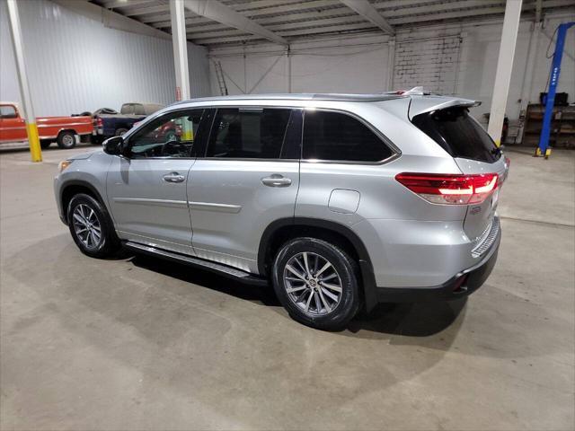 used 2018 Toyota Highlander car, priced at $22,500