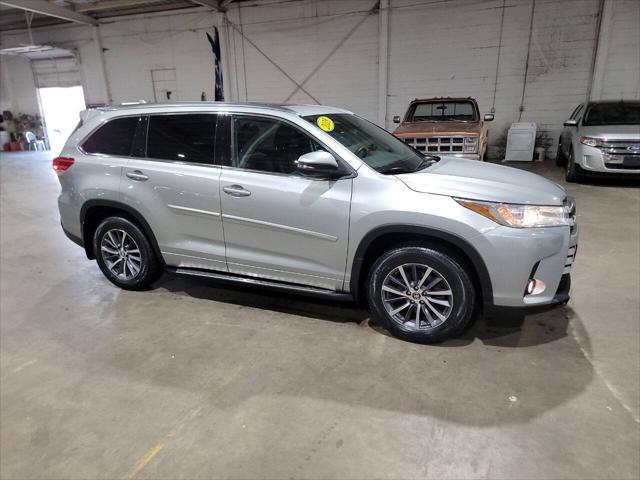 used 2018 Toyota Highlander car, priced at $22,500