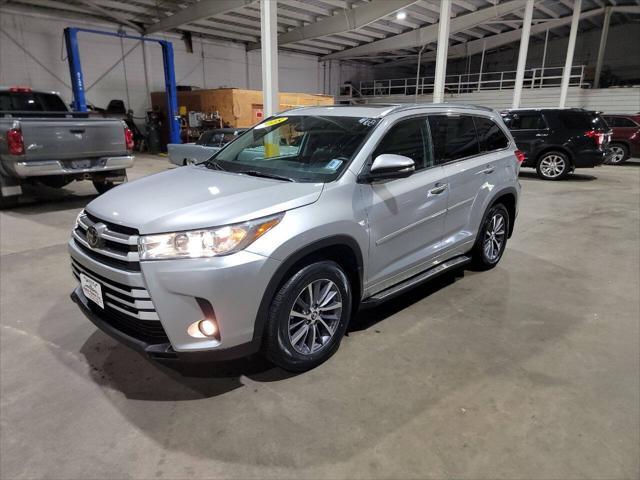 used 2018 Toyota Highlander car, priced at $22,500