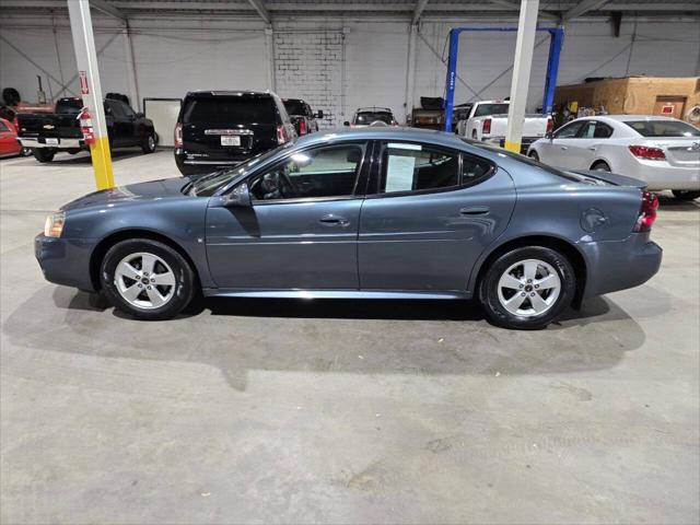 used 2006 Pontiac Grand Prix car, priced at $5,900