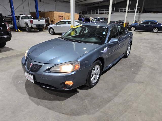 used 2006 Pontiac Grand Prix car, priced at $5,900