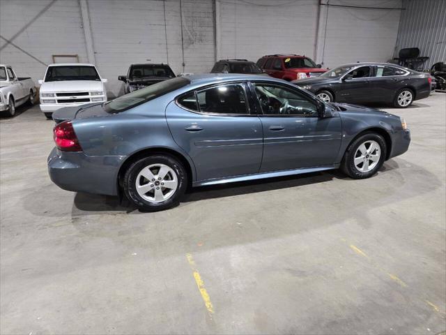 used 2006 Pontiac Grand Prix car, priced at $5,900