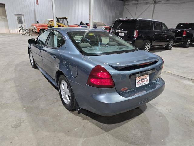 used 2006 Pontiac Grand Prix car, priced at $5,900