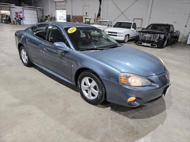 used 2006 Pontiac Grand Prix car, priced at $5,900
