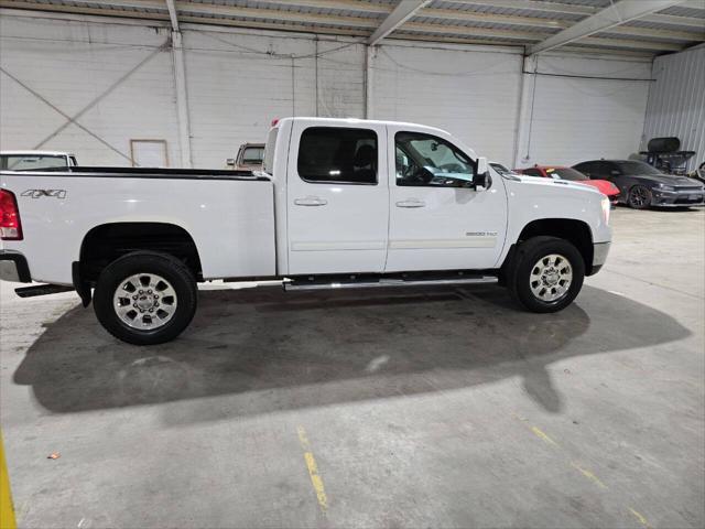 used 2014 GMC Sierra 2500 car, priced at $15,900