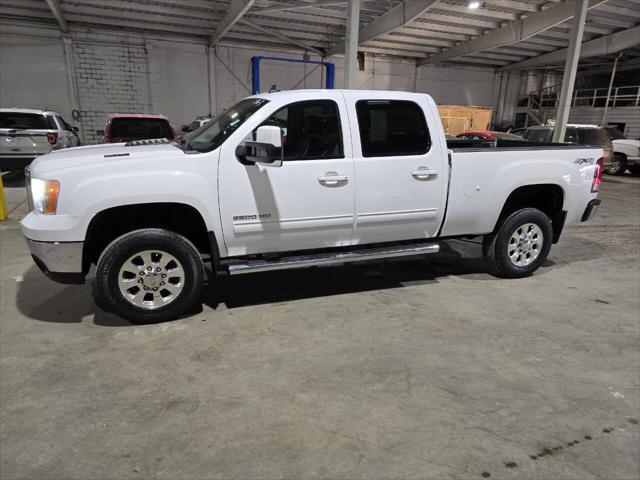 used 2014 GMC Sierra 2500 car, priced at $15,900