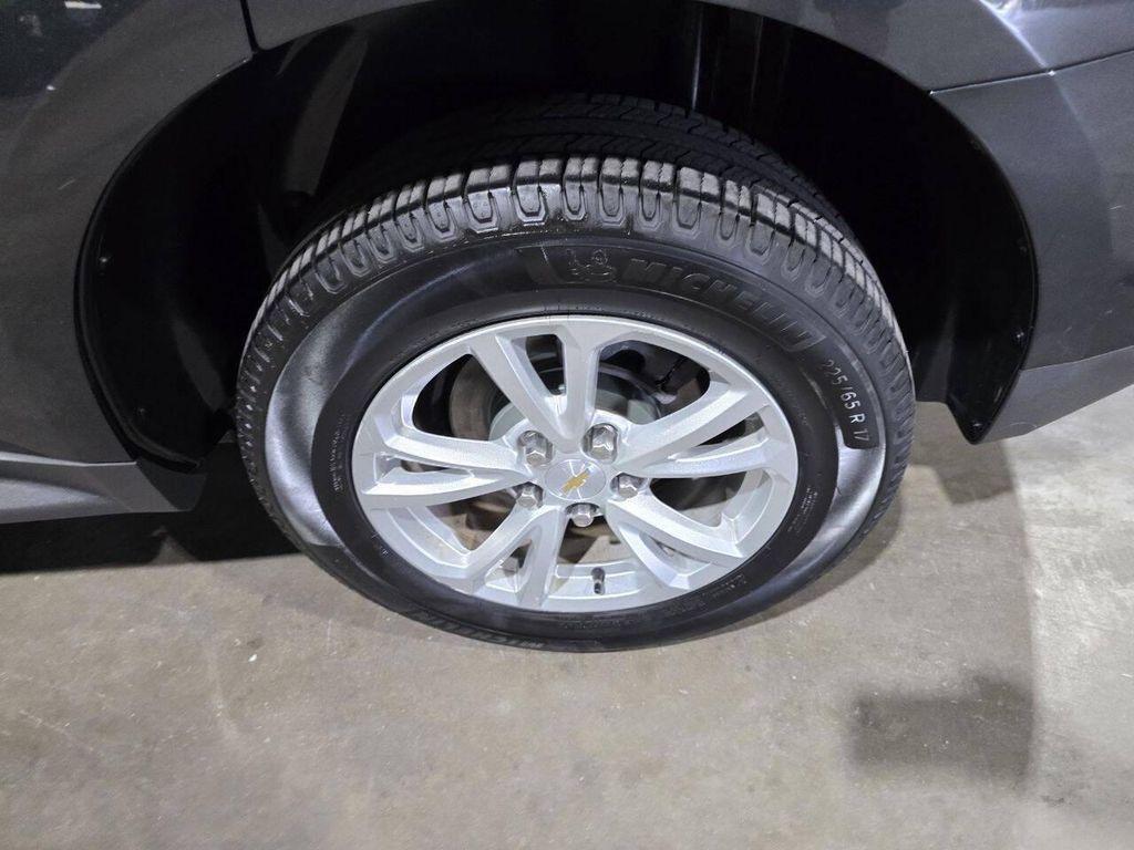 used 2017 Chevrolet Equinox car, priced at $9,900