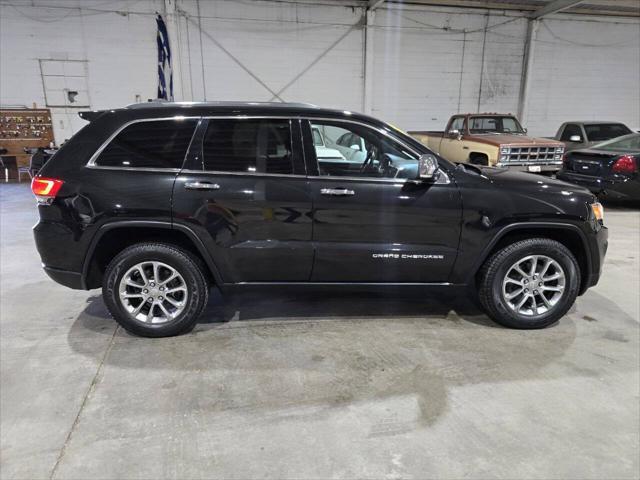 used 2015 Jeep Grand Cherokee car, priced at $15,900