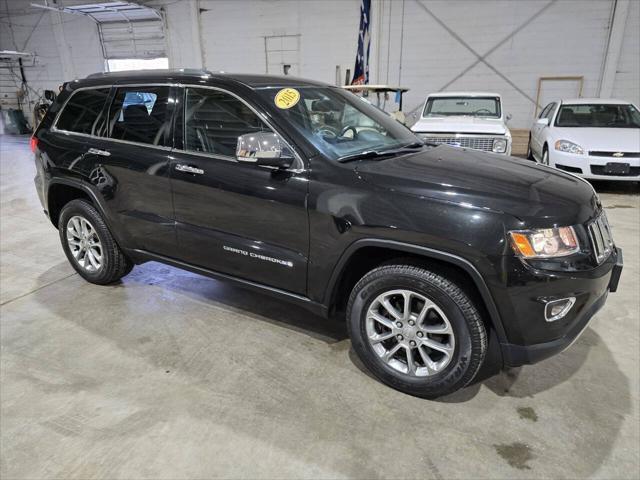used 2015 Jeep Grand Cherokee car, priced at $15,900