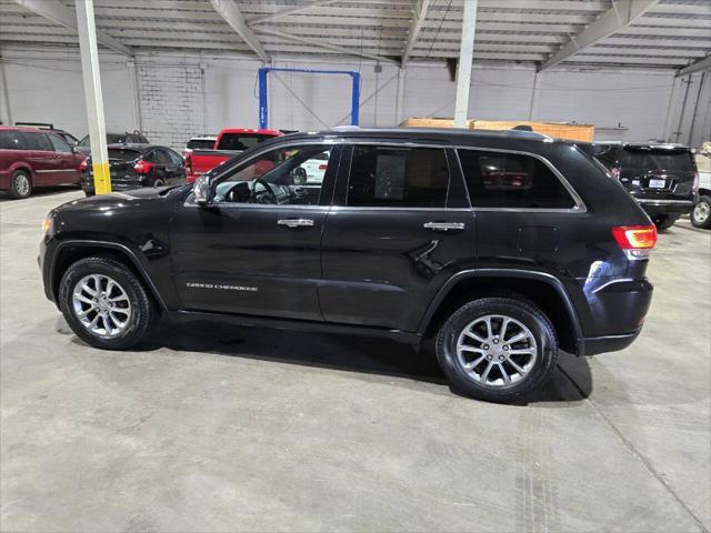 used 2015 Jeep Grand Cherokee car, priced at $15,900