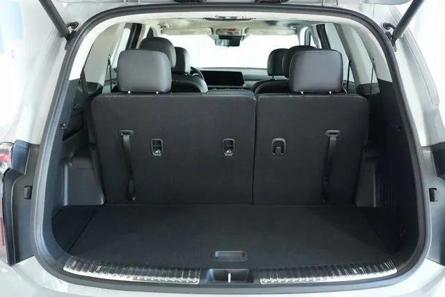 used 2024 Kia Telluride car, priced at $40,995