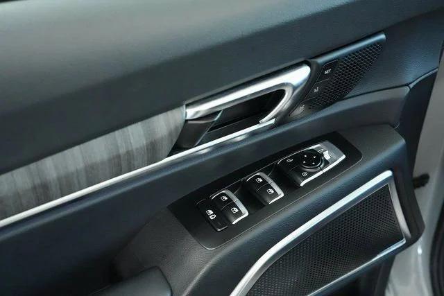 used 2024 Kia Telluride car, priced at $40,995