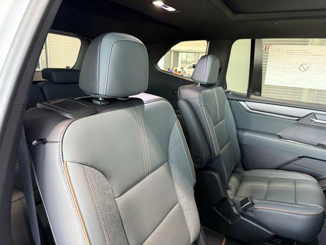 new 2025 GMC Acadia car, priced at $55,735