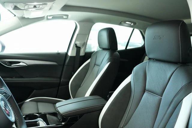 new 2025 Buick Envision car, priced at $40,493