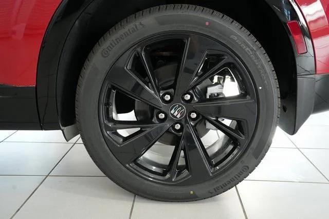 new 2025 Buick Envision car, priced at $40,213