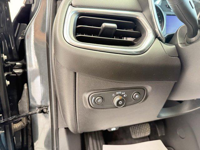 used 2020 Chevrolet Equinox car, priced at $18,495