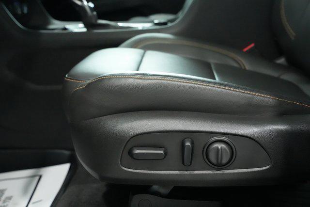 used 2021 Chevrolet Traverse car, priced at $35,995