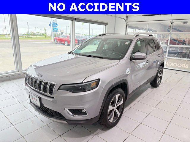 used 2019 Jeep Cherokee car, priced at $19,995