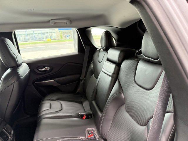 used 2019 Jeep Cherokee car, priced at $19,995