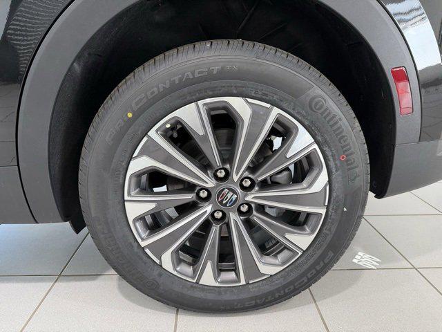 new 2025 Buick Envision car, priced at $35,552