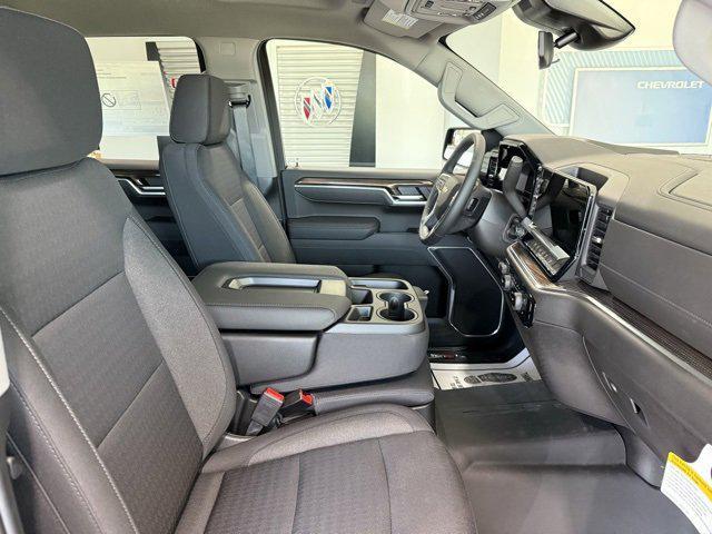 new 2025 Chevrolet Silverado 1500 car, priced at $51,892