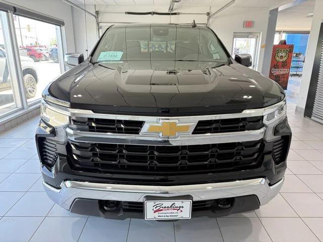 new 2025 Chevrolet Silverado 1500 car, priced at $50,892