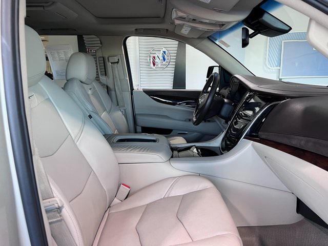 used 2016 Cadillac Escalade ESV car, priced at $18,995