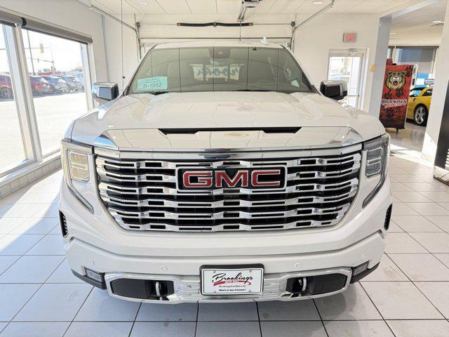 new 2025 GMC Sierra 1500 car, priced at $73,933