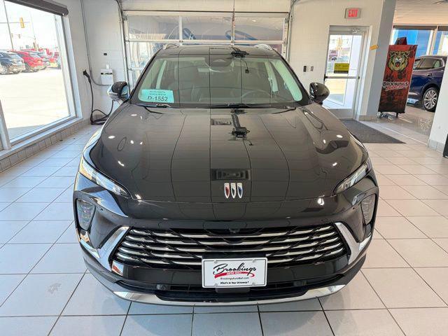 new 2025 Buick Envision car, priced at $37,656