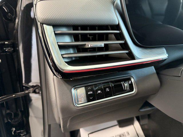 new 2025 Buick Envision car, priced at $36,950