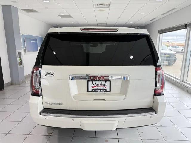 used 2015 GMC Yukon car, priced at $25,995