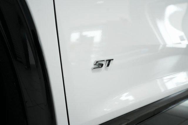 new 2026 Buick Enclave car, priced at $52,694