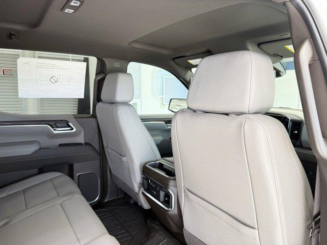 new 2025 GMC Sierra 1500 car, priced at $57,586