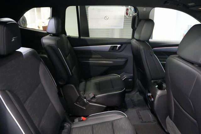 new 2026 Buick Enclave car, priced at $52,694