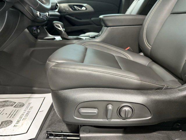 used 2023 Chevrolet Traverse car, priced at $41,995