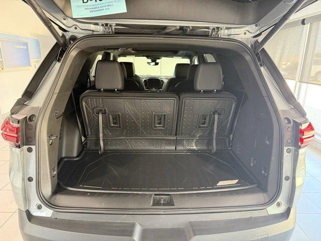 used 2023 Chevrolet Traverse car, priced at $41,995