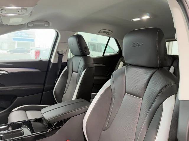 new 2025 Buick Envision car, priced at $38,890
