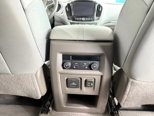 used 2021 Chevrolet Traverse car, priced at $28,995