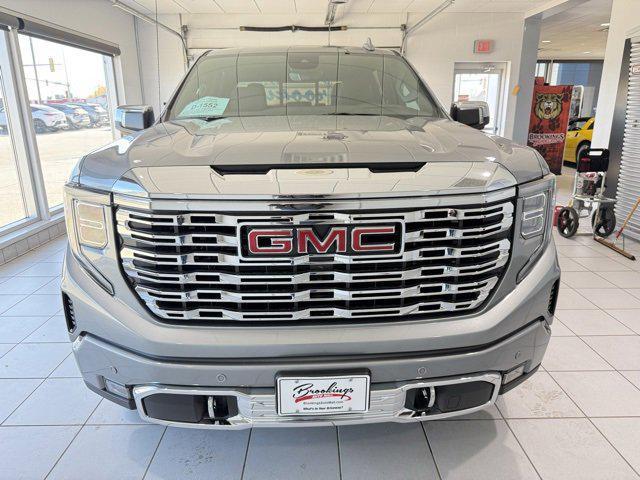 new 2025 GMC Sierra 1500 car, priced at $74,156