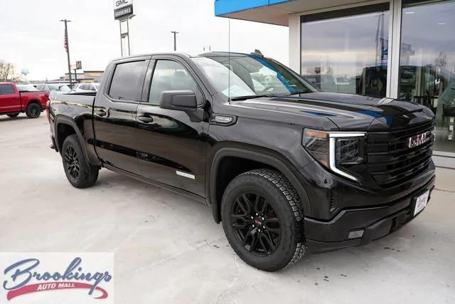 new 2026 GMC Sierra 1500 car, priced at $53,696