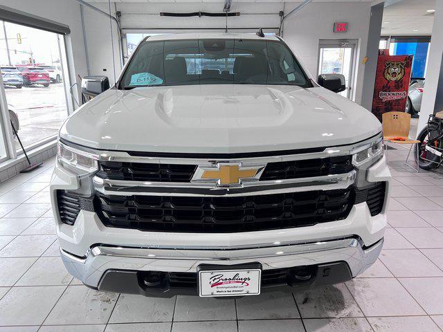 new 2024 Chevrolet Silverado 1500 car, priced at $45,115