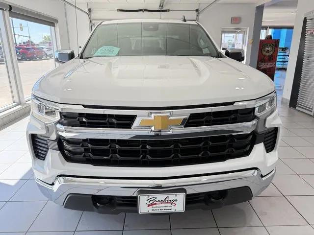 new 2025 Chevrolet Silverado 1500 car, priced at $43,581