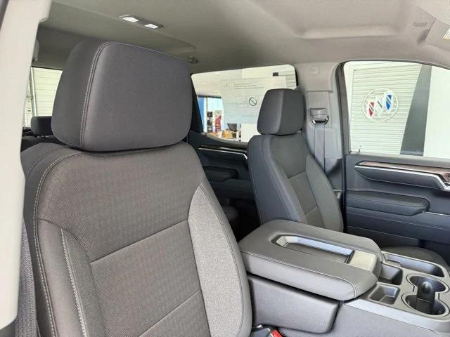 new 2025 Chevrolet Silverado 1500 car, priced at $43,581