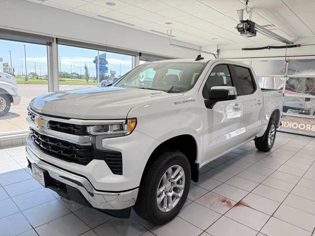 new 2025 Chevrolet Silverado 1500 car, priced at $43,581