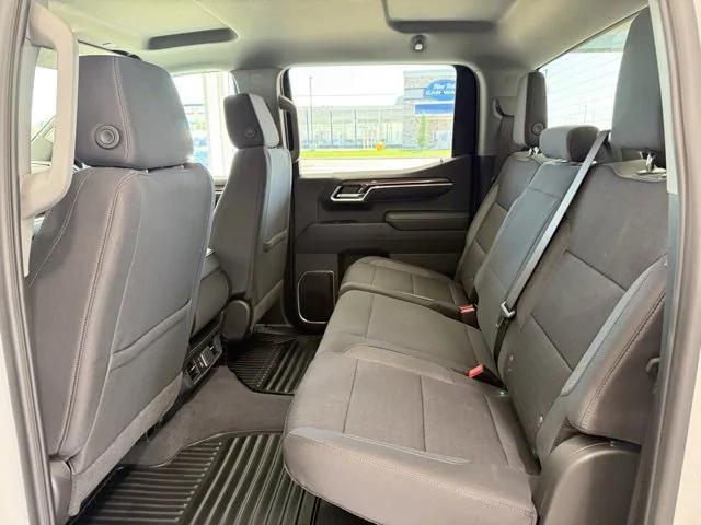 new 2025 Chevrolet Silverado 1500 car, priced at $43,581