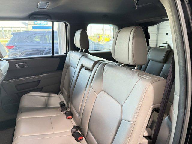 used 2013 Honda Pilot car, priced at $11,995