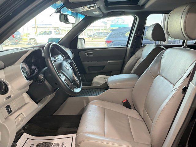 used 2013 Honda Pilot car, priced at $11,995